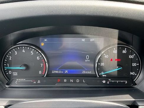 Used 2024 Ford Explorer XLT w/ Equipment Group 202A AWD/4WD image 18