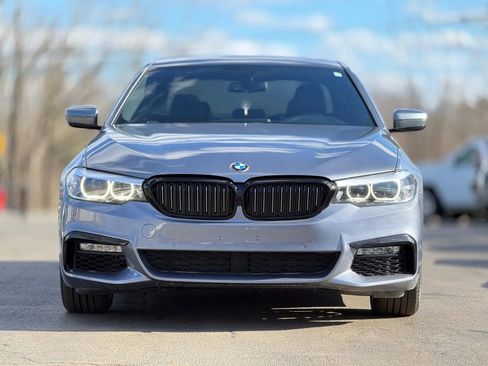 Used 2018 BMW 530i xDrive image 3