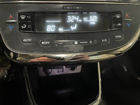 Used 2015 Toyota Avalon XLE Touring image 36