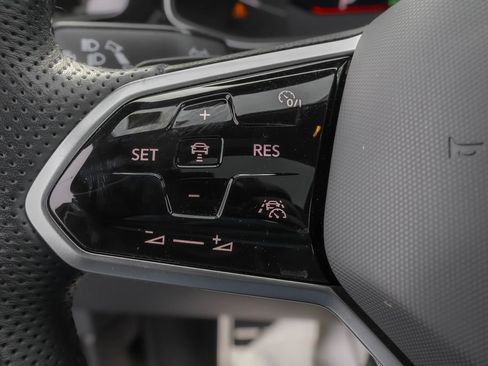 Used 2025 Volkswagen Jetta GLI Autobahn w/ GLI Black Package image 19