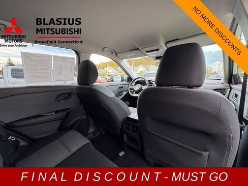 Used 2021 Nissan Rogue S image 21