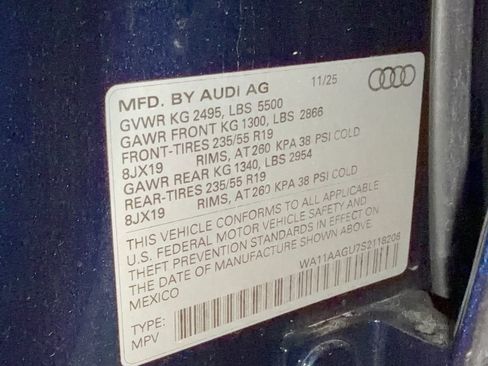 Used 2025 Audi Q5 Premium w/ Convenience Package AWD/4WD image 31