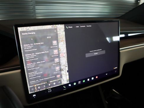 Used 2022 Tesla Model X AWD/4WD image 18