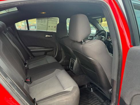 Used 2017 Dodge Charger R/T image 19