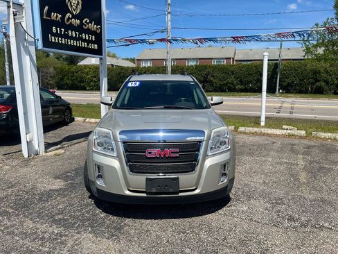 Used 2015 GMC Terrain SLE w/ Safety Package AWD/4WD image 2