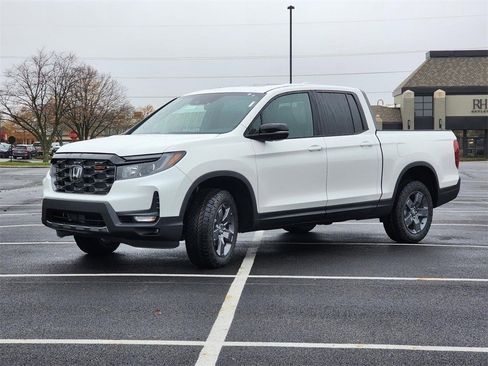New 2025 Honda Ridgeline TrailSport image 13