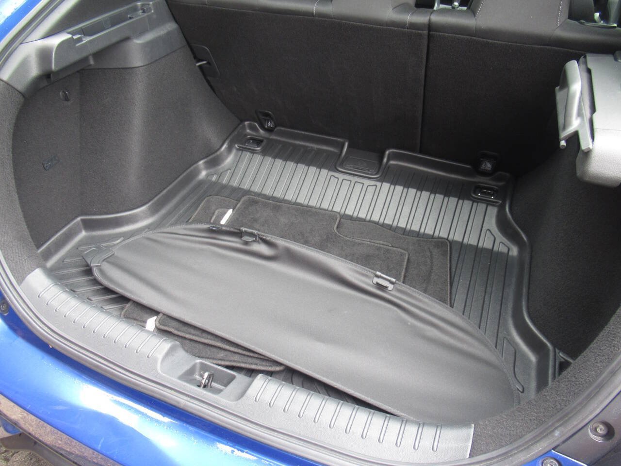 Used 2020 Honda Civic EX image 10