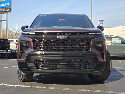 New 2026 Chevrolet Traverse RS w/ LPO, Floor Liner Package image 10