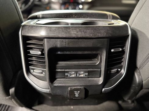 Used 2021 RAM 1500 Big Horn AWD/4WD image 21