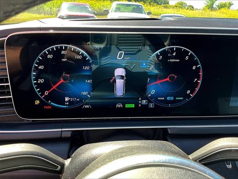 Used 2020 Mercedes-Benz GLS 450 4MATIC image 15