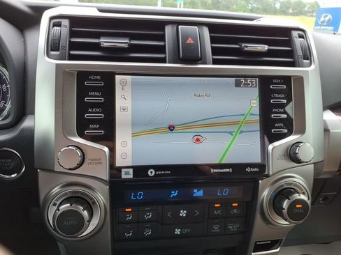 Used 2020 Toyota 4Runner Limited AWD/4WD image 18