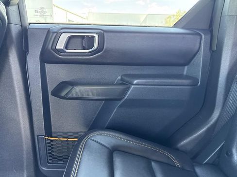Used 2024 Ford Bronco Badlands AWD/4WD image 21