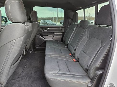 Used 2019 RAM 1500 Big Horn AWD/4WD image 30