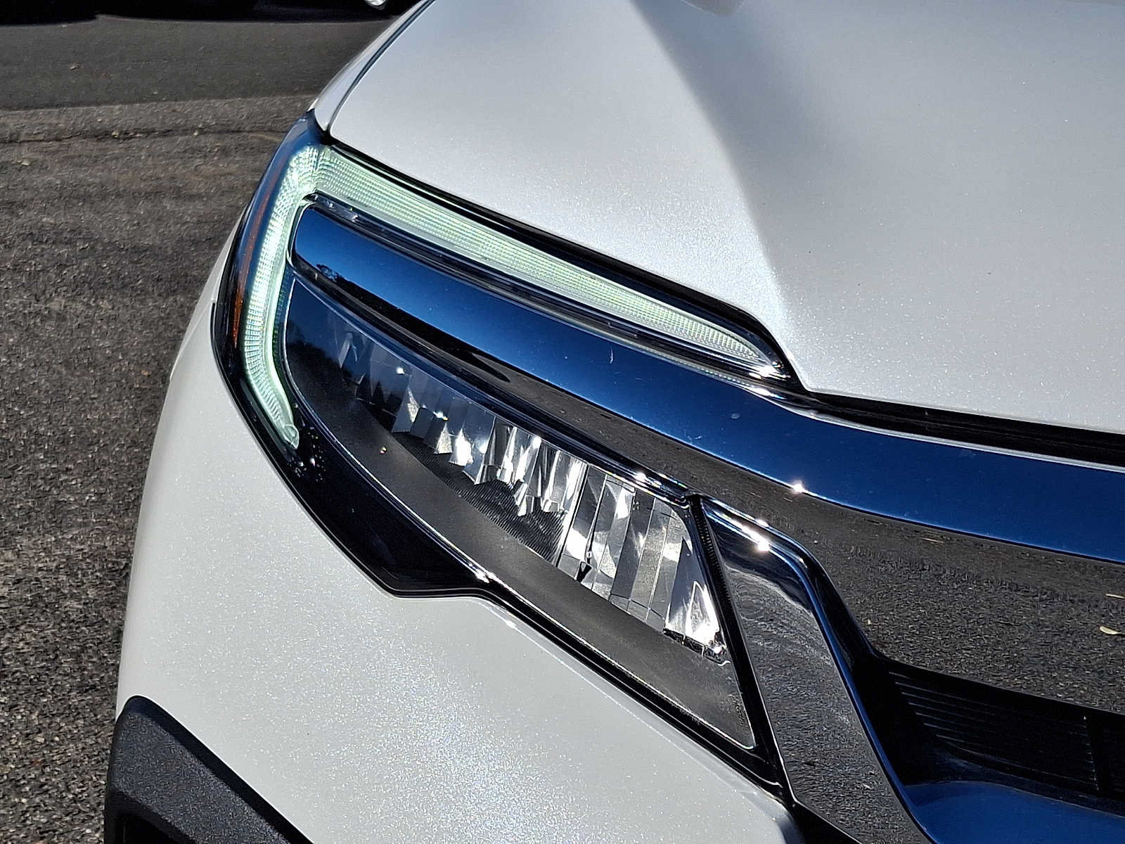 Used 2022 Honda Pilot Elite image 9