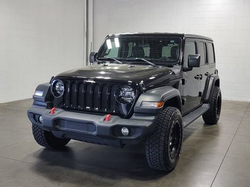 Used 2018 Jeep Wrangler Unlimited Sport S AWD/4WD image 2