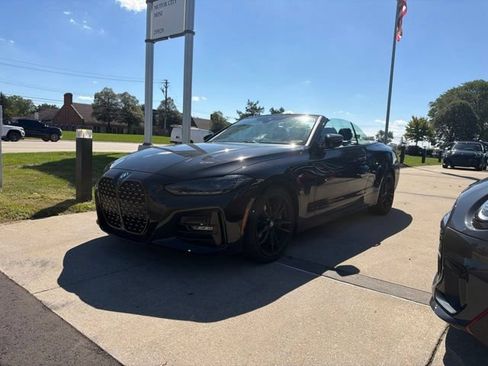 Used 2024 BMW 430i xDrive Convertible w/ M Sport Package AWD/4WD image 1