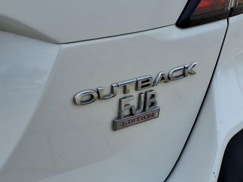 Used 2020 Subaru Outback Premium image 26