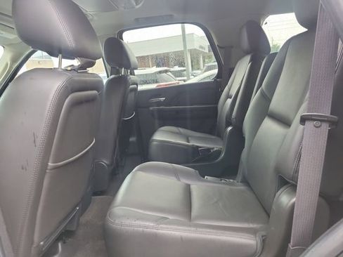 Used 2014 GMC Yukon Denali AWD/4WD image 11