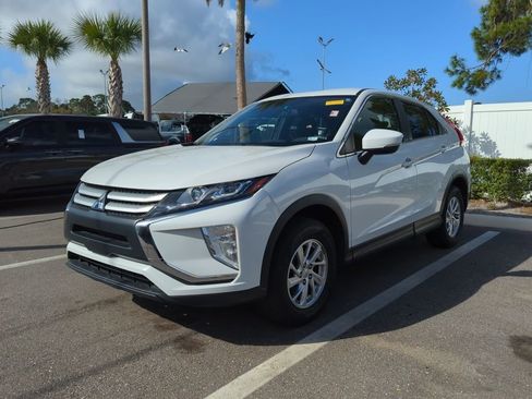 Used 2019 Mitsubishi Eclipse Cross ES image 3