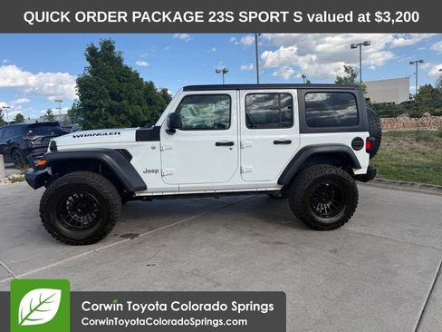 Used 2018 Jeep Wrangler Unlimited Sport S AWD/4WD image 5