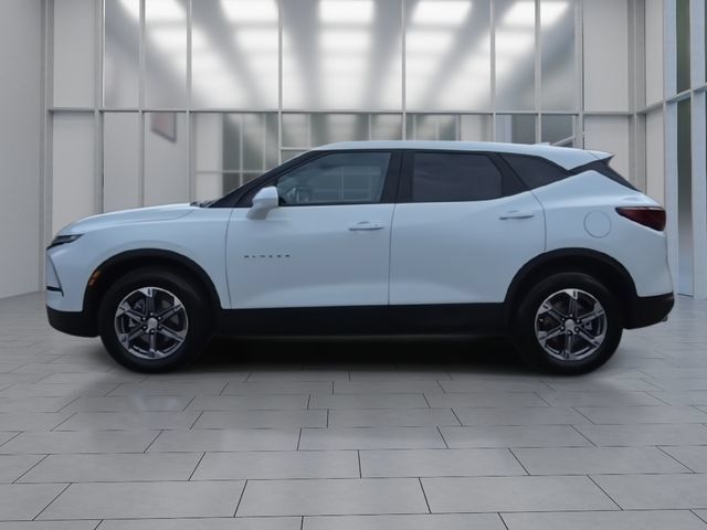 Used 2023 Chevrolet Blazer LT AWD/4WD image 5
