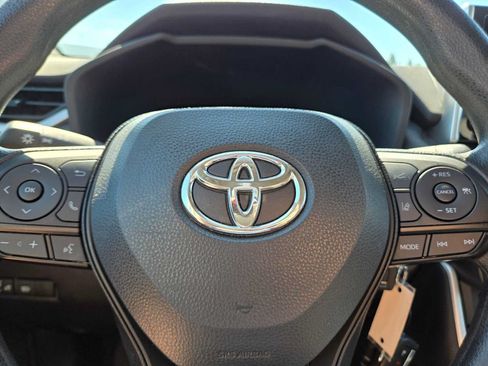 Certified 2025 Toyota RAV4 LE AWD/4WD image 26