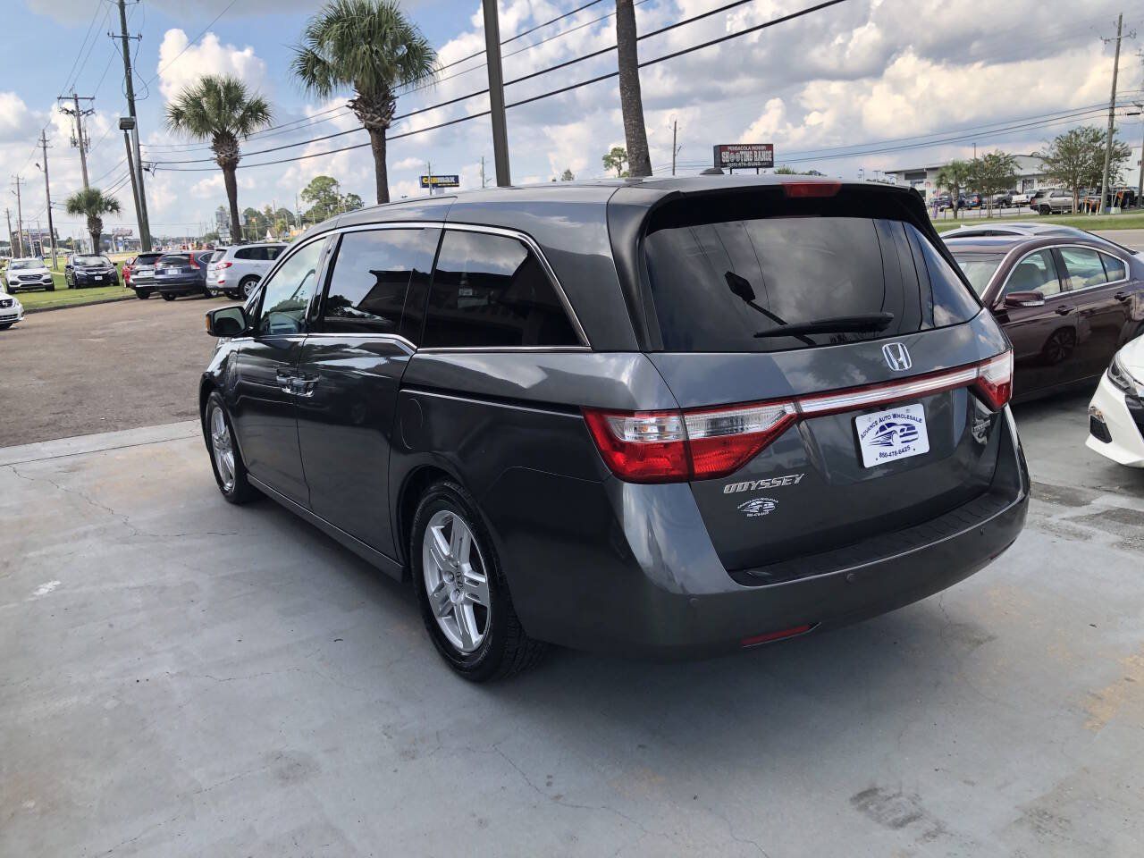 Used 2013 Honda Odyssey Touring image 4