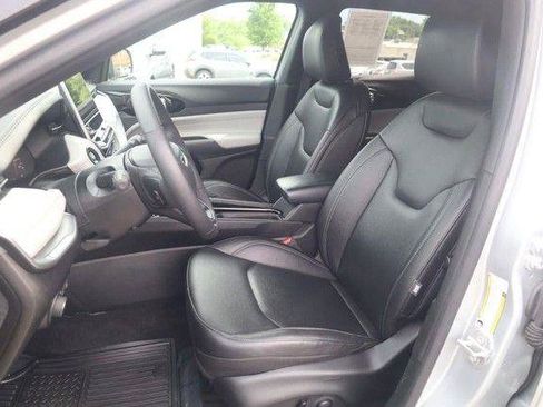 Used 2025 Jeep Compass Limited AWD/4WD image 19