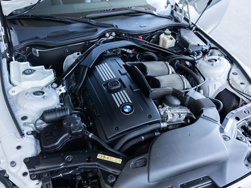 Used 2009 BMW Z4 sDrive35i image 37