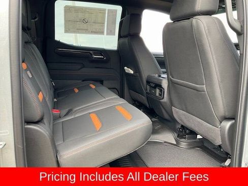 New 2026 GMC Sierra 1500 AT4 w/ AT4 Premium Package AWD/4WD image 21