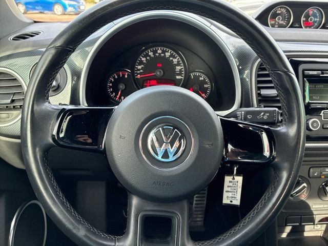 Used 2012 Volkswagen Beetle 2.0T FWD image 30