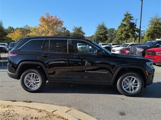 New 2025 Jeep Grand Cherokee Laredo X video 3