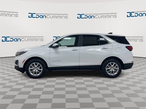 Used 2024 Chevrolet Equinox LT w/ LPO, Floor Liner Package FWD image 5