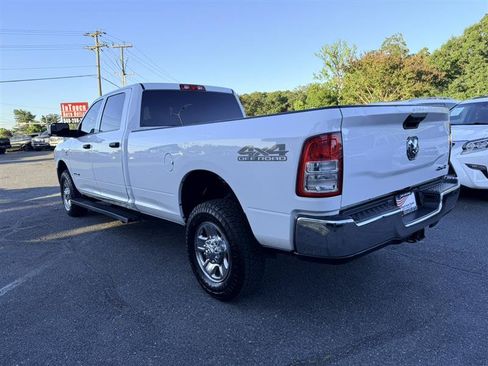 Used 2022 RAM 2500 Tradesman w/ Chrome Appearance Group AWD/4WD image 7