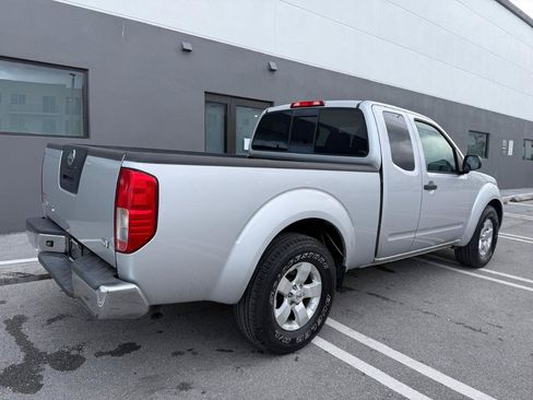 Used 2012 Nissan Frontier SV RWD image 12