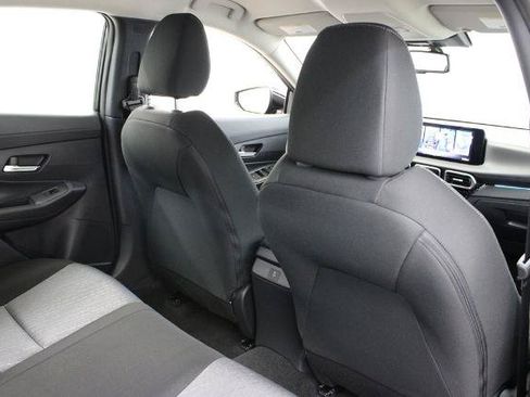 Certified 2026 Nissan Sentra SV w/ SV Convenience Package FWD image 19