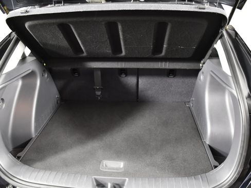 Used 2025 Hyundai Kona SEL AWD/4WD image 48