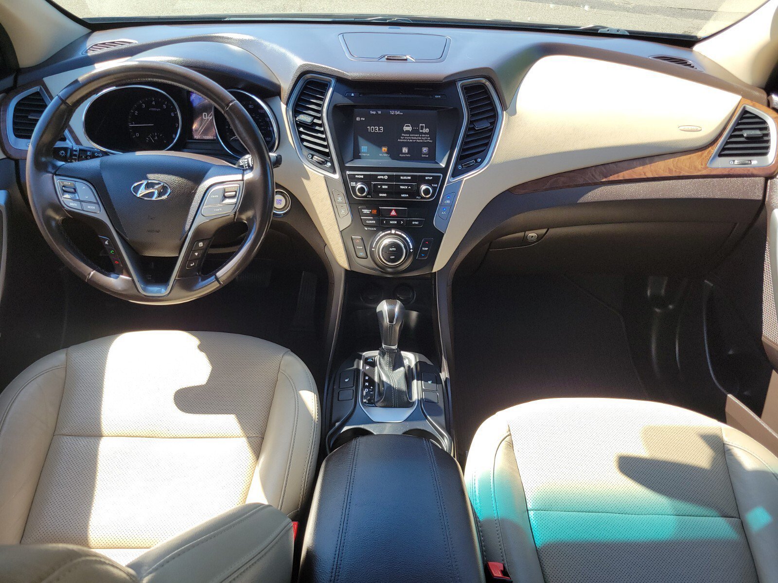 Used 2018 Hyundai Santa Fe Sport AWD/4WD image 14