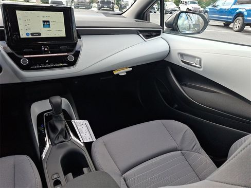 New 2026 Toyota Corolla SE image 11