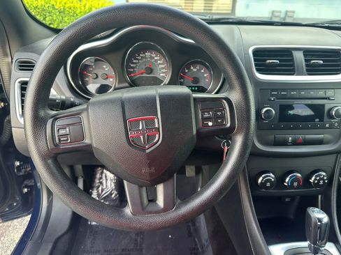 Used 2013 Dodge Avenger SE image 10