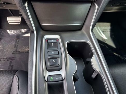 Used 2021 Honda Accord Sport image 25