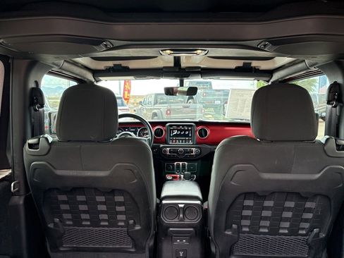 Used 2021 Jeep Wrangler Rubicon image 22