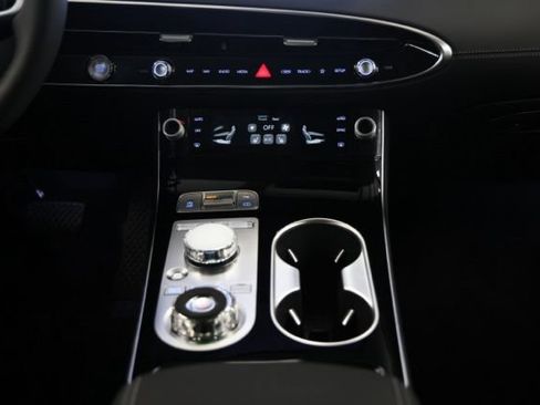 New 2026 Genesis GV70 2.5T AWD/4WD image 38