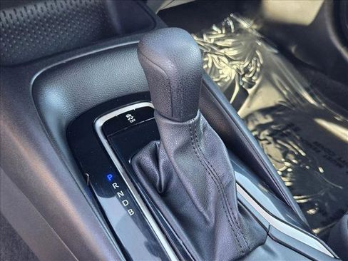 Used 2024 Toyota Corolla LE image 12