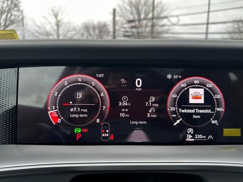 New 2026 Volkswagen Tiguan SE image 8