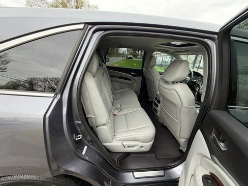 Used 2017 Acura MDX SH-AWD w/ Technology Package image 13
