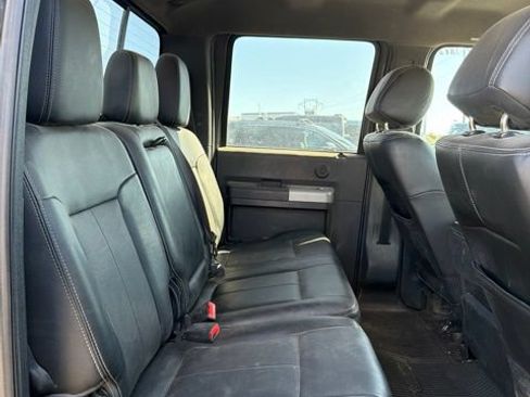 Used 2015 Ford F250 Lariat w/ Lariat Interior Package AWD/4WD image 7