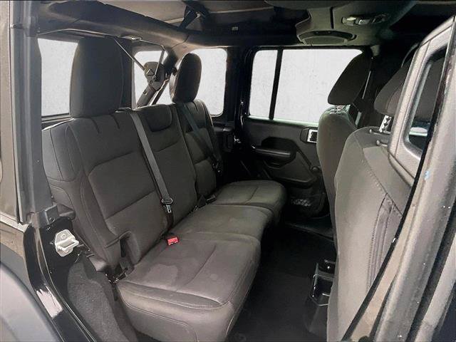 Used 2020 Jeep Wrangler Unlimited Sport AWD/4WD image 28
