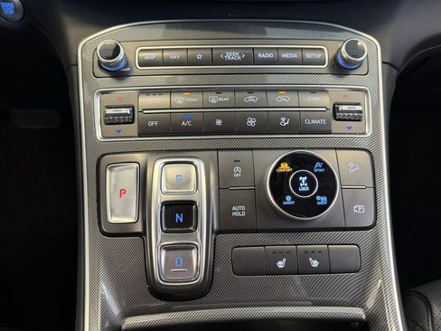 Used 2022 Hyundai Santa Fe SEL w/ Convenience + Premium Package AWD/4WD image 18