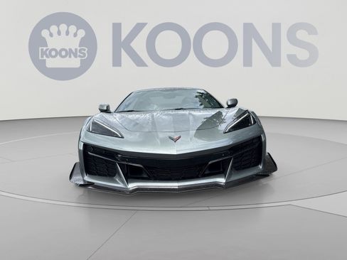 Used 2023 Chevrolet Corvette Z06 w/ Stealth Interior Trim Package RWD image 10
